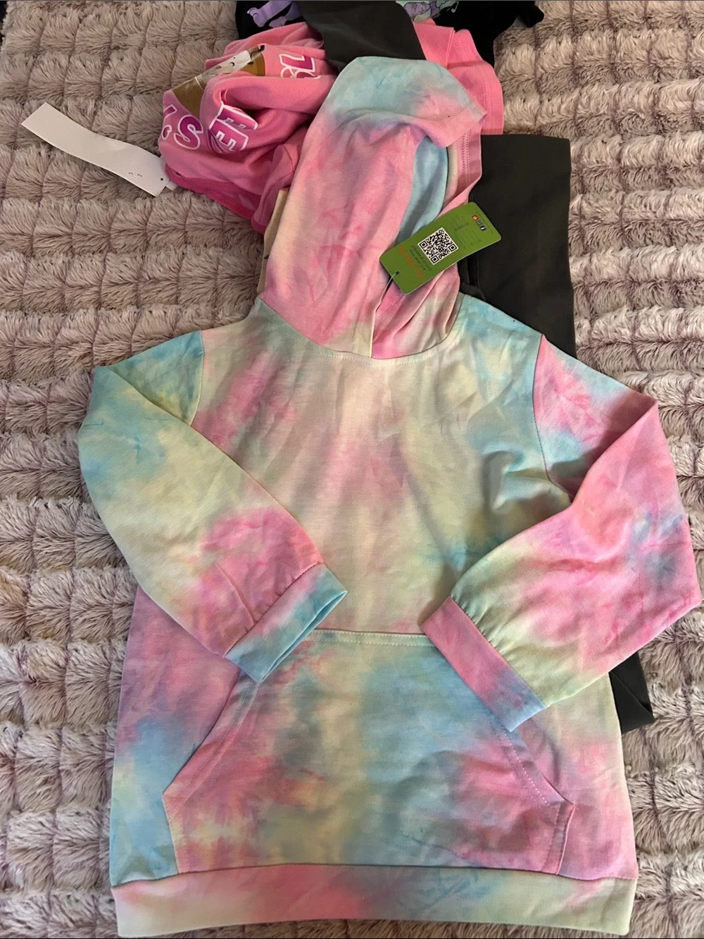 5pcs   Mixed Pj , leggings, top & hoodie size 7-8 or medium 
Custom Variety Pack - Picture 6 of 7
